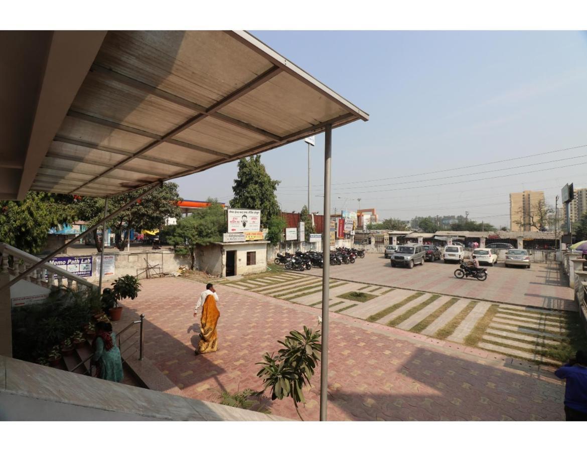 Mda, Lucknow
