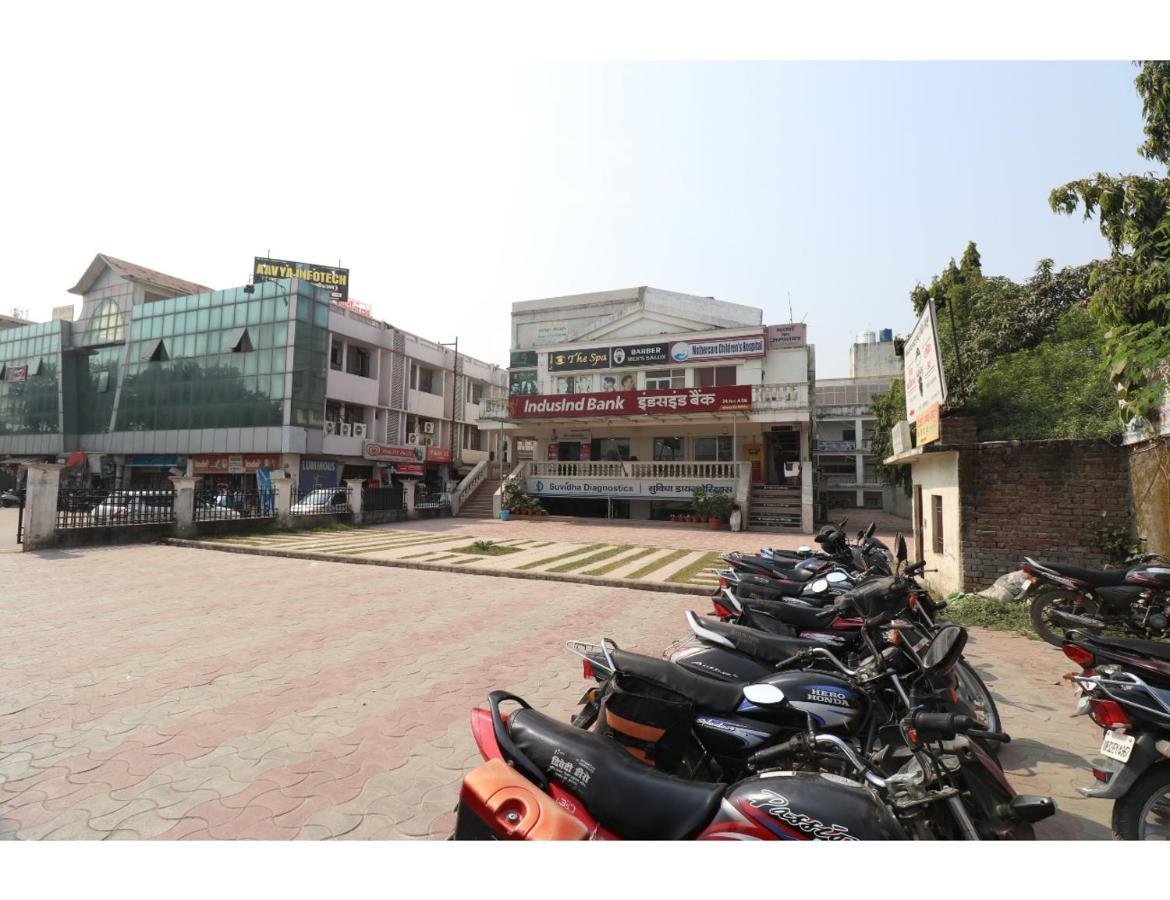 Mda, Homestay Lucknow